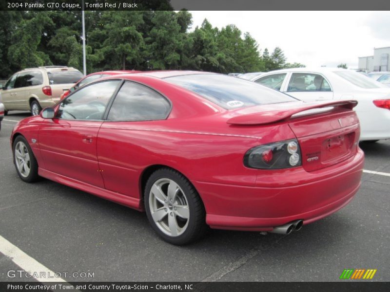 Torrid Red / Black 2004 Pontiac GTO Coupe