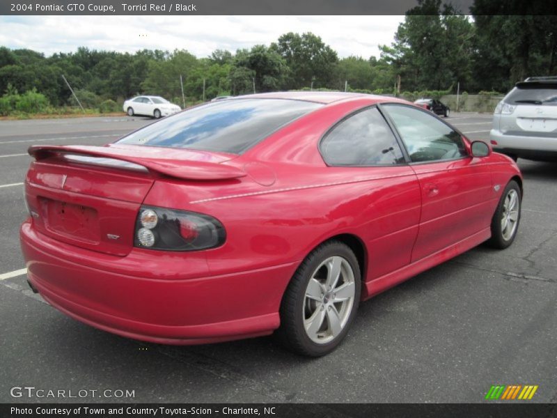 Torrid Red / Black 2004 Pontiac GTO Coupe