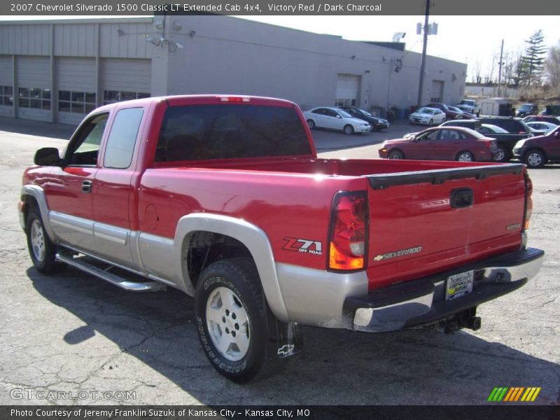 Victory Red / Dark Charcoal 2007 Chevrolet Silverado 1500 Classic LT Extended Cab 4x4