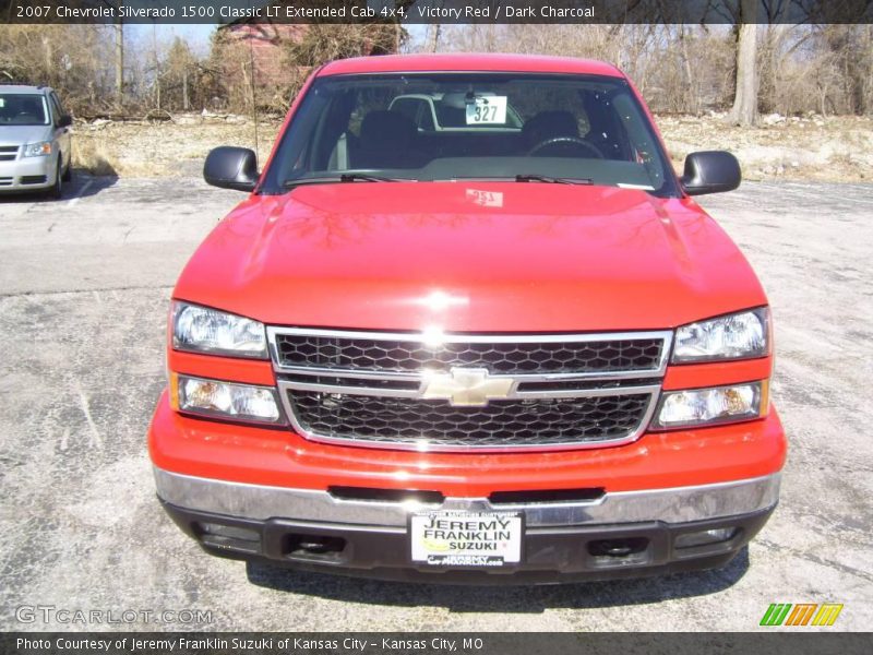 Victory Red / Dark Charcoal 2007 Chevrolet Silverado 1500 Classic LT Extended Cab 4x4