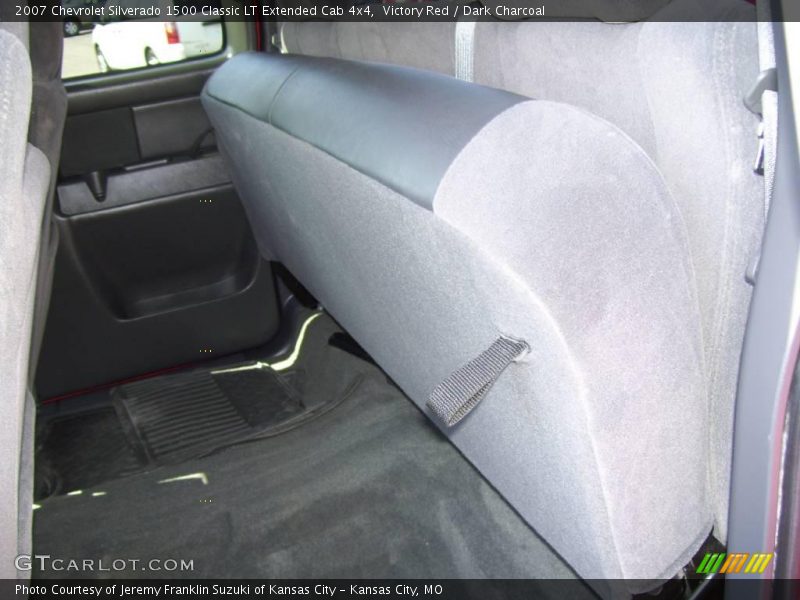 Victory Red / Dark Charcoal 2007 Chevrolet Silverado 1500 Classic LT Extended Cab 4x4