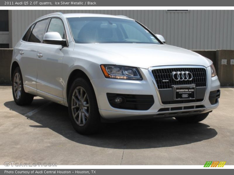 Ice Silver Metallic / Black 2011 Audi Q5 2.0T quattro