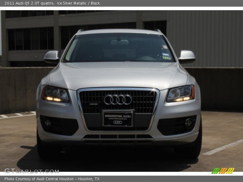 Ice Silver Metallic / Black 2011 Audi Q5 2.0T quattro