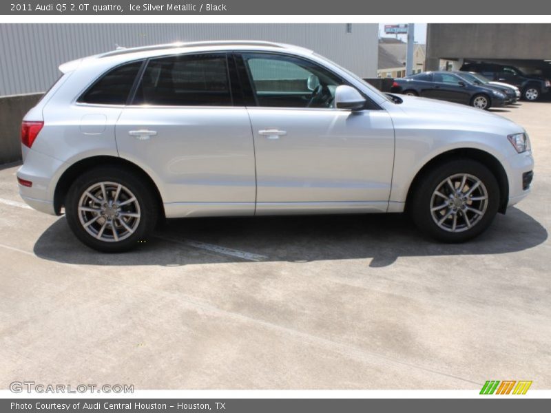 Ice Silver Metallic / Black 2011 Audi Q5 2.0T quattro