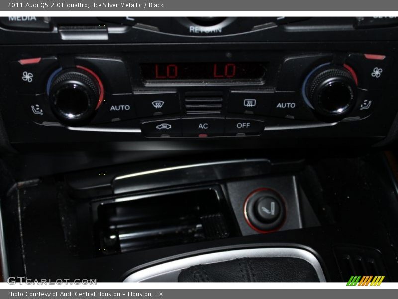 Ice Silver Metallic / Black 2011 Audi Q5 2.0T quattro