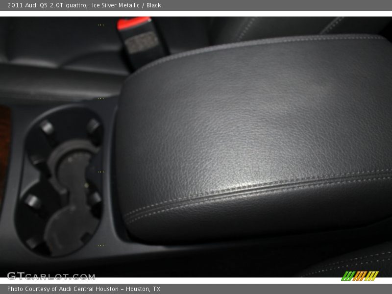 Ice Silver Metallic / Black 2011 Audi Q5 2.0T quattro
