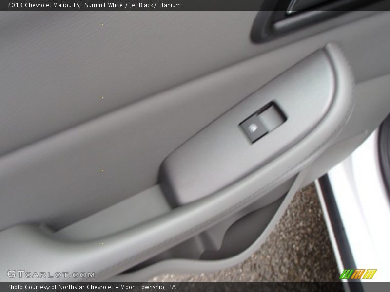 Summit White / Jet Black/Titanium 2013 Chevrolet Malibu LS