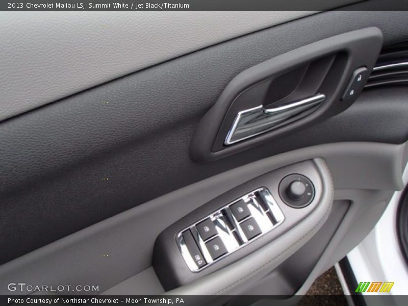 Summit White / Jet Black/Titanium 2013 Chevrolet Malibu LS