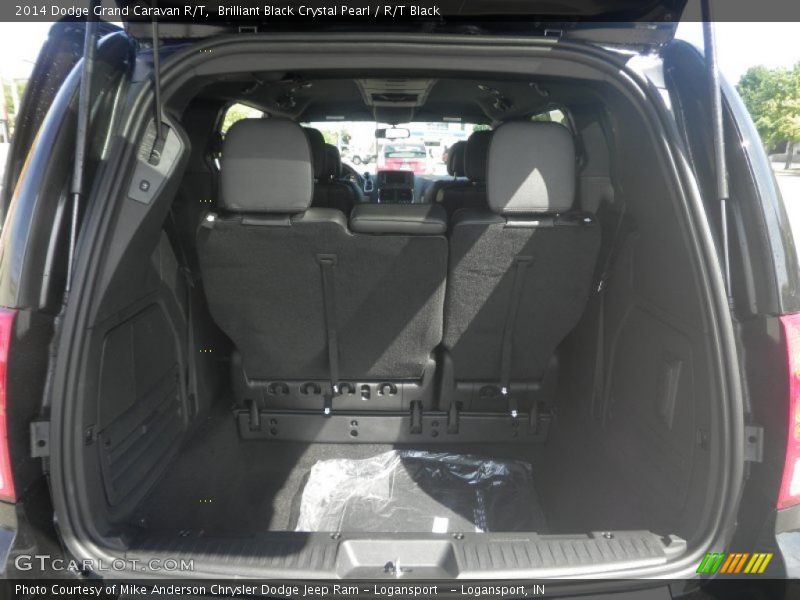  2014 Grand Caravan R/T Trunk