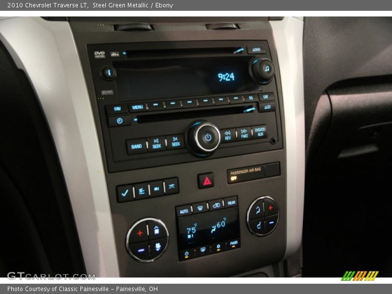 Steel Green Metallic / Ebony 2010 Chevrolet Traverse LT