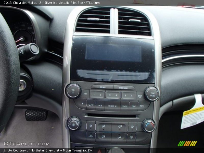 Silver Ice Metallic / Jet Black/Titanium 2013 Chevrolet Malibu LS