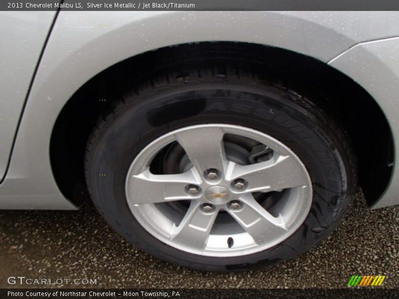 Silver Ice Metallic / Jet Black/Titanium 2013 Chevrolet Malibu LS