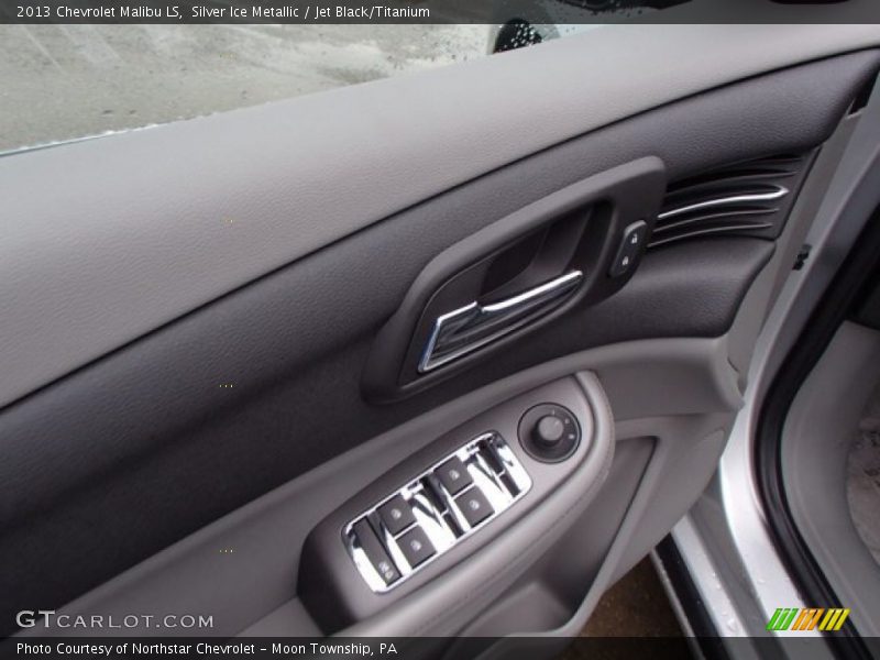 Silver Ice Metallic / Jet Black/Titanium 2013 Chevrolet Malibu LS