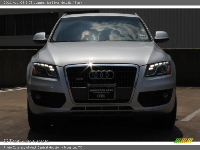 Ice Silver Metallic / Black 2011 Audi Q5 2.0T quattro