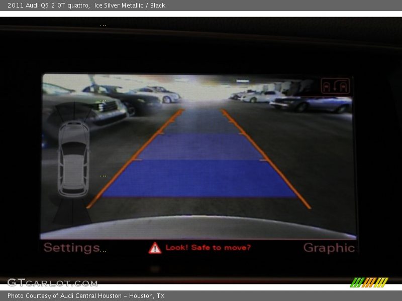 Ice Silver Metallic / Black 2011 Audi Q5 2.0T quattro