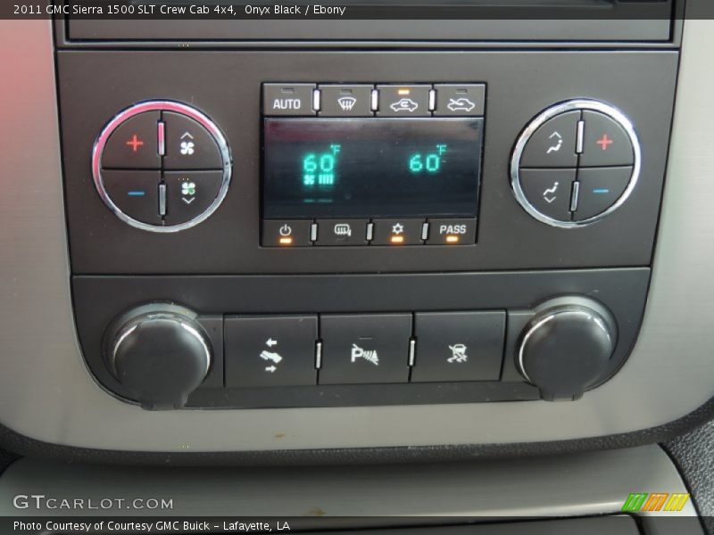 Onyx Black / Ebony 2011 GMC Sierra 1500 SLT Crew Cab 4x4
