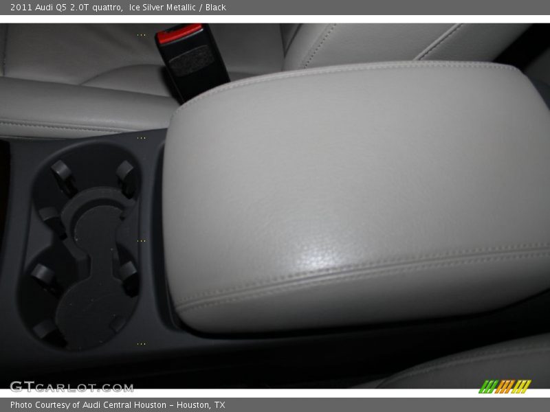 Ice Silver Metallic / Black 2011 Audi Q5 2.0T quattro