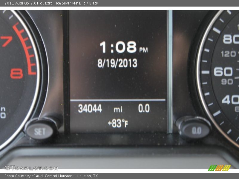 Ice Silver Metallic / Black 2011 Audi Q5 2.0T quattro