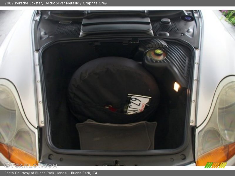 Arctic Silver Metallic / Graphite Grey 2002 Porsche Boxster