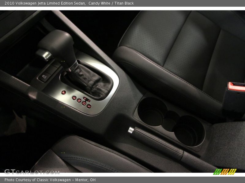 Candy White / Titan Black 2010 Volkswagen Jetta Limited Edition Sedan