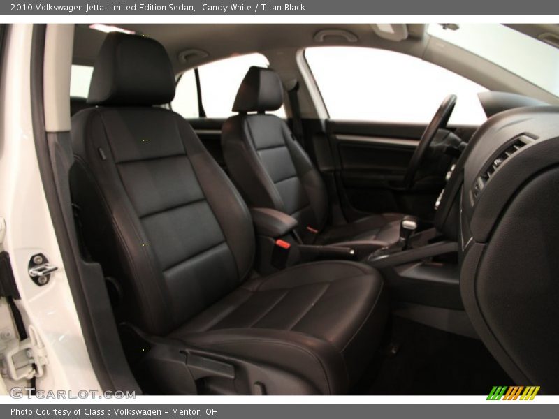Candy White / Titan Black 2010 Volkswagen Jetta Limited Edition Sedan