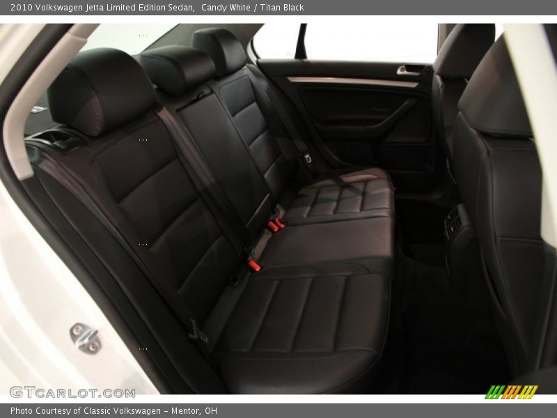 Candy White / Titan Black 2010 Volkswagen Jetta Limited Edition Sedan