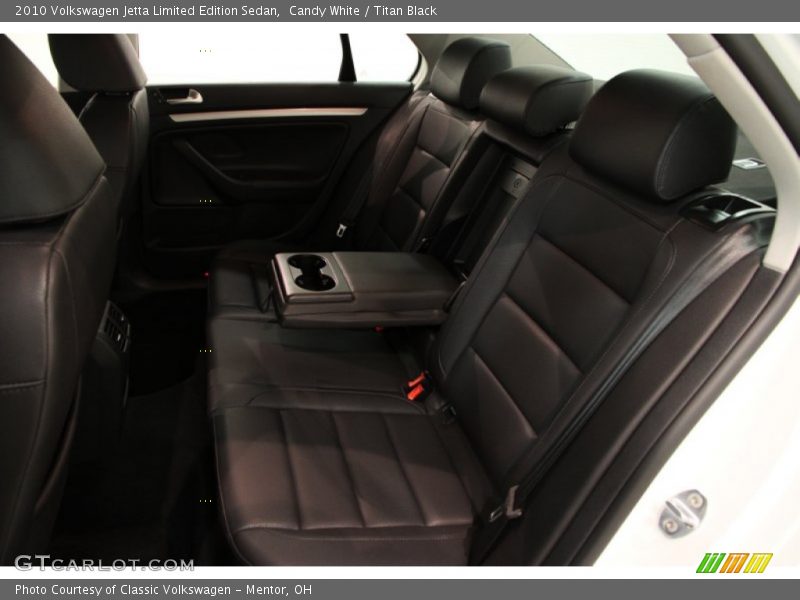 Candy White / Titan Black 2010 Volkswagen Jetta Limited Edition Sedan