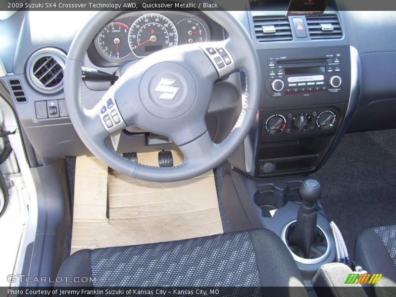 Quicksilver Metallic / Black 2009 Suzuki SX4 Crossover Technology AWD