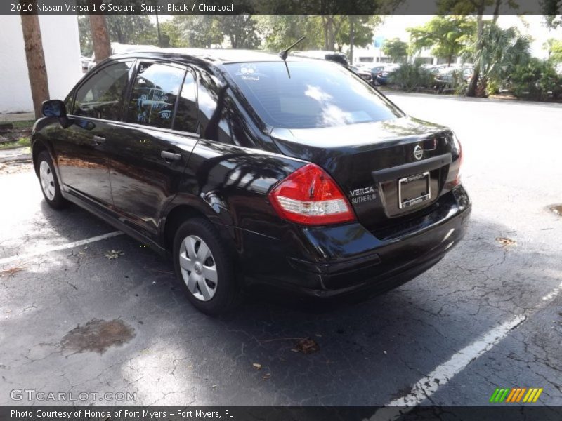 Super Black / Charcoal 2010 Nissan Versa 1.6 Sedan