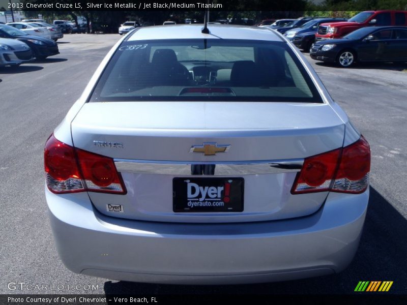 Silver Ice Metallic / Jet Black/Medium Titanium 2013 Chevrolet Cruze LS