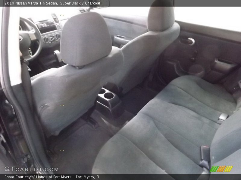 Super Black / Charcoal 2010 Nissan Versa 1.6 Sedan
