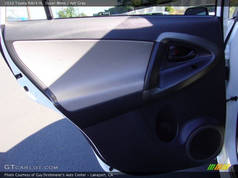 Super White / Ash Gray 2010 Toyota RAV4 I4