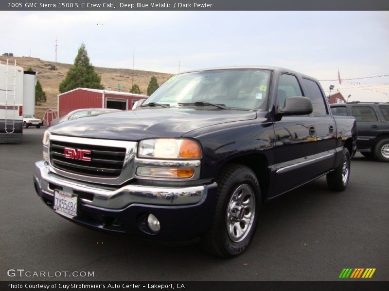 Deep Blue Metallic / Dark Pewter 2005 GMC Sierra 1500 SLE Crew Cab
