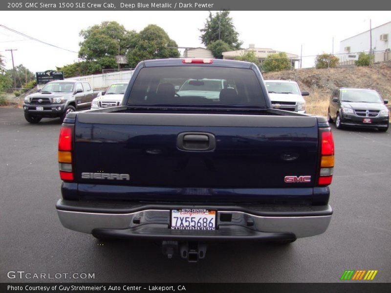 Deep Blue Metallic / Dark Pewter 2005 GMC Sierra 1500 SLE Crew Cab