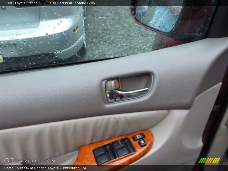 Salsa Red Pearl / Stone Gray 2006 Toyota Sienna XLE