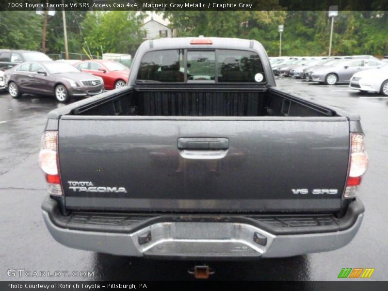 Magnetic Gray Metallic / Graphite Gray 2009 Toyota Tacoma V6 SR5 Access Cab 4x4