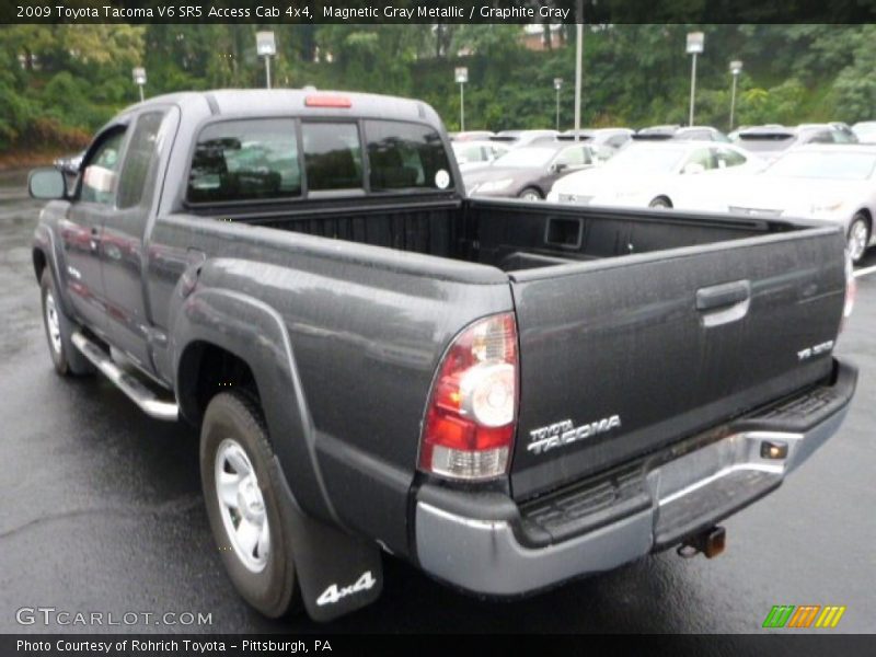 Magnetic Gray Metallic / Graphite Gray 2009 Toyota Tacoma V6 SR5 Access Cab 4x4