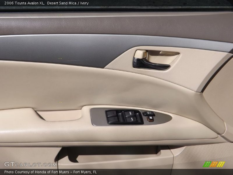 Desert Sand Mica / Ivory 2006 Toyota Avalon XL