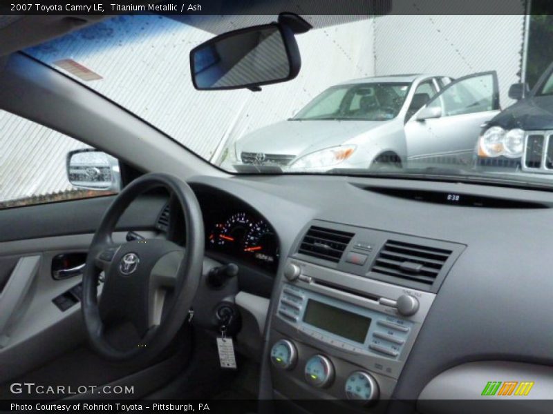 Titanium Metallic / Ash 2007 Toyota Camry LE