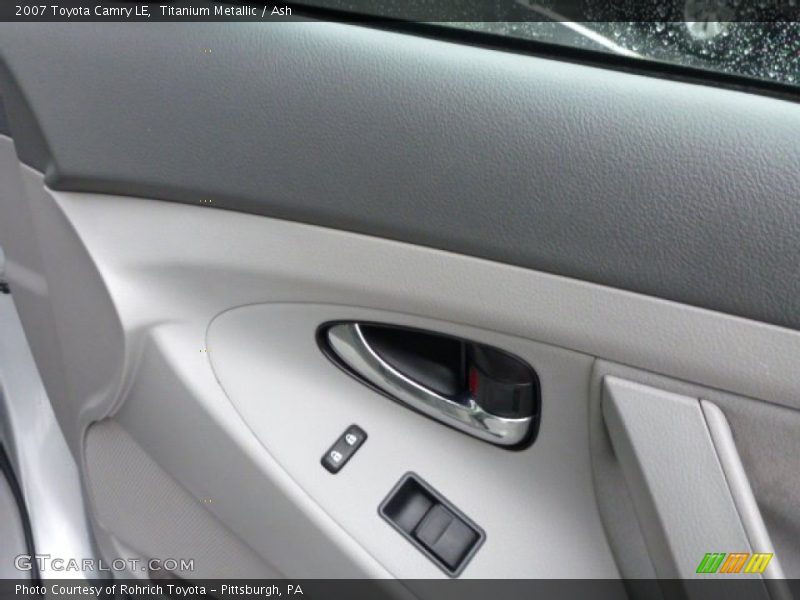 Titanium Metallic / Ash 2007 Toyota Camry LE