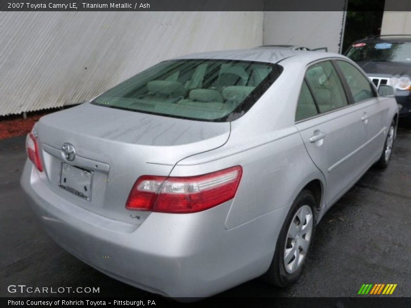 Titanium Metallic / Ash 2007 Toyota Camry LE