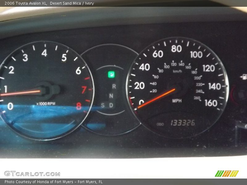 Desert Sand Mica / Ivory 2006 Toyota Avalon XL