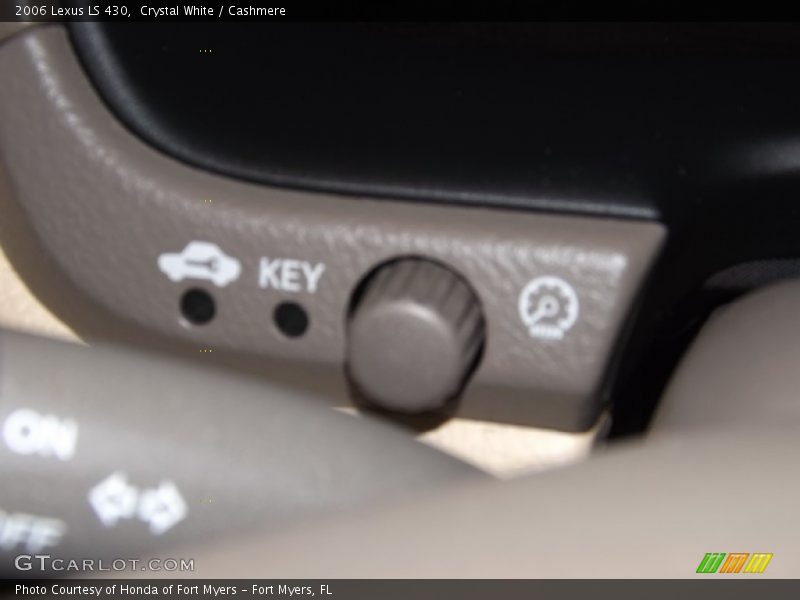 Crystal White / Cashmere 2006 Lexus LS 430