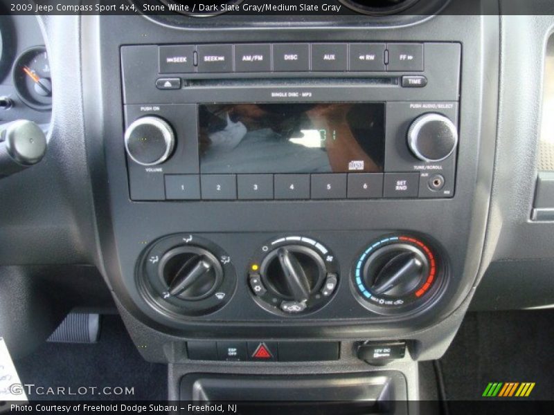 Stone White / Dark Slate Gray/Medium Slate Gray 2009 Jeep Compass Sport 4x4