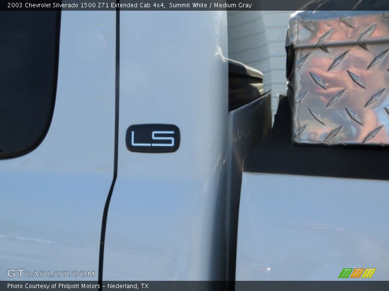 Summit White / Medium Gray 2003 Chevrolet Silverado 1500 Z71 Extended Cab 4x4