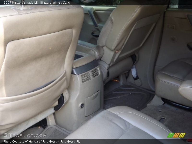 Blizzard White / Sand 2005 Nissan Armada LE