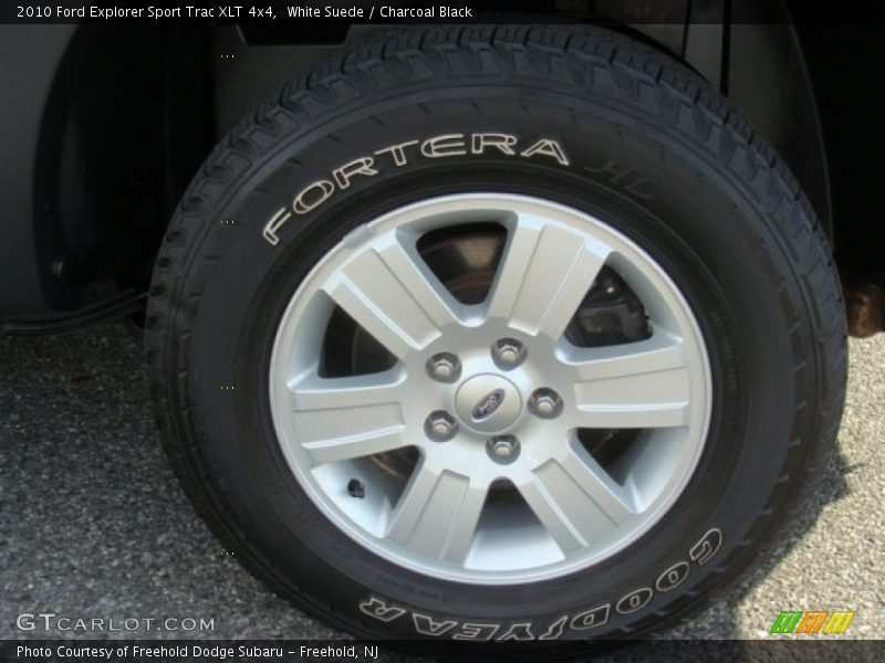 White Suede / Charcoal Black 2010 Ford Explorer Sport Trac XLT 4x4