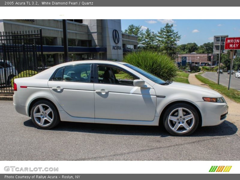 White Diamond Pearl / Quartz 2005 Acura TL 3.2