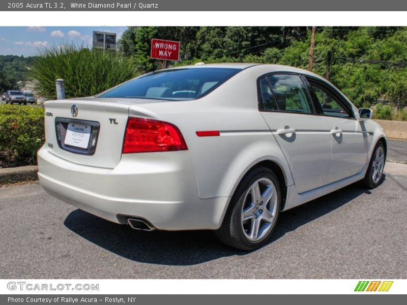 White Diamond Pearl / Quartz 2005 Acura TL 3.2