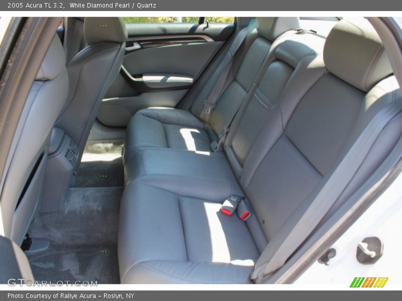 White Diamond Pearl / Quartz 2005 Acura TL 3.2